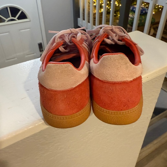 Adidas Spezial Pink Shoes - Picture 4 of 6